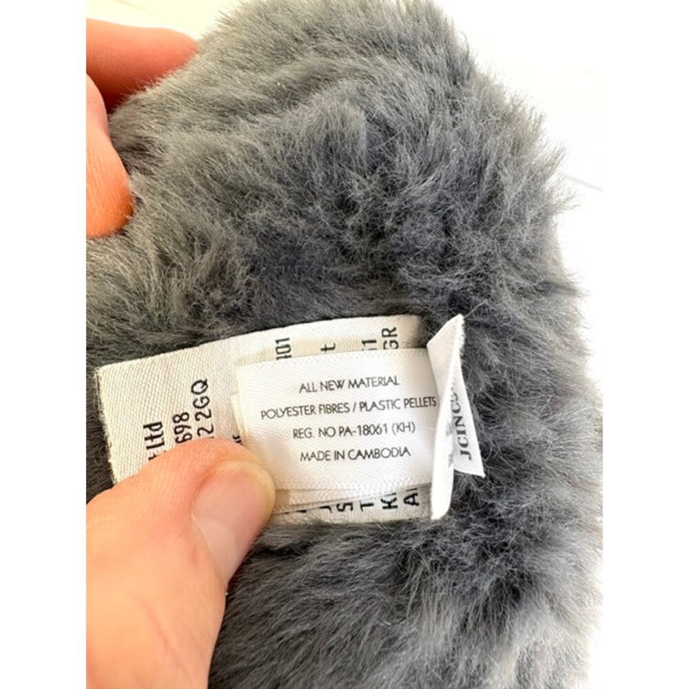 Jellycat Peanut Penguin Plush Medium 9" Authentic Stuffed Animal Toy Grey White - Picture 11 of 13